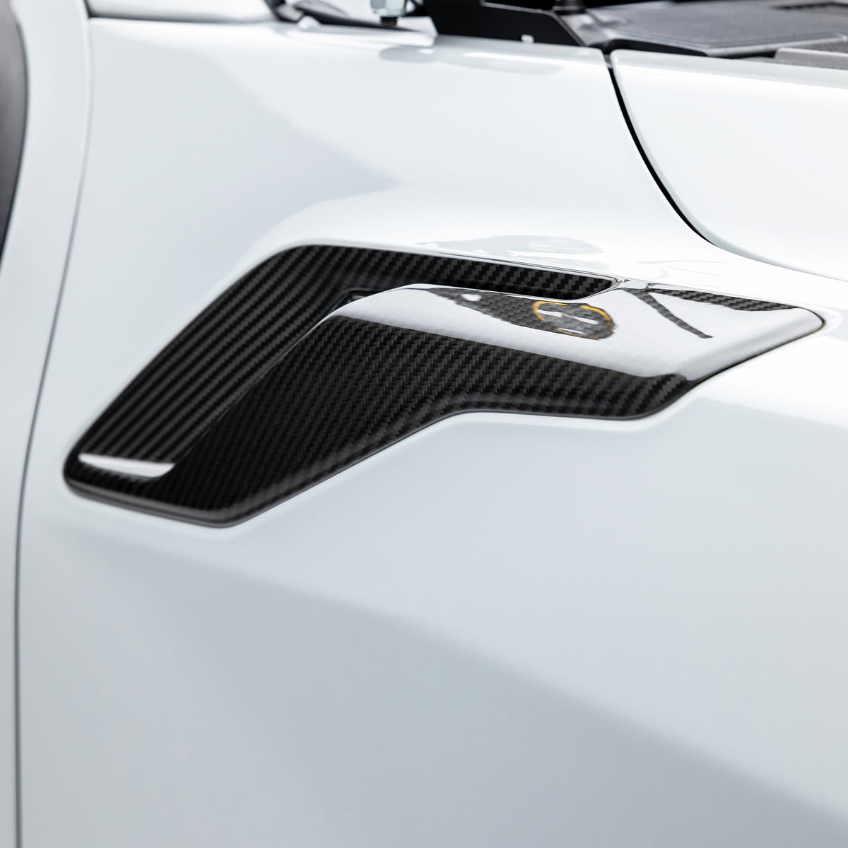 Vorsteiner Fender Side Vents for Ford F-150 Raptor / Raptor R - view 3