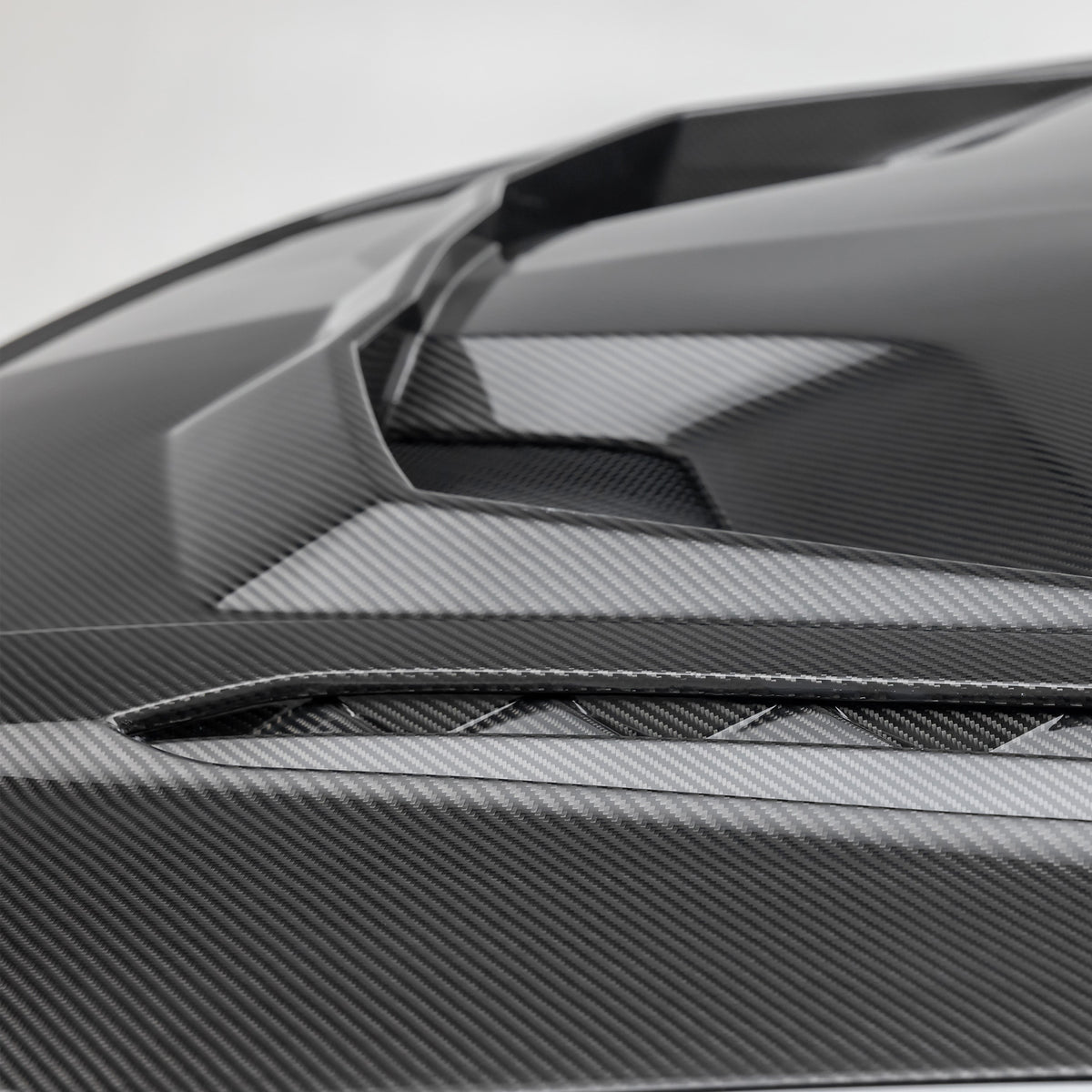 Vorsteiner Hood for Lamborghini Urus Performante / Urus S - view 6