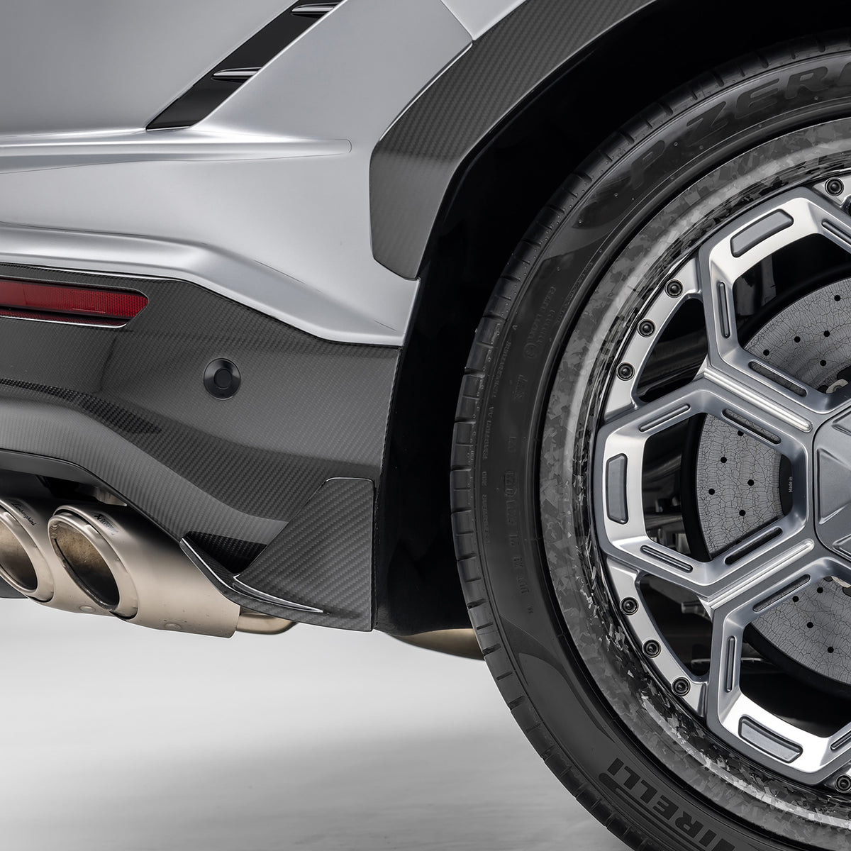Vorsteiner Side Fins for Lamborghini Urus Performante / Urus S - view 4
