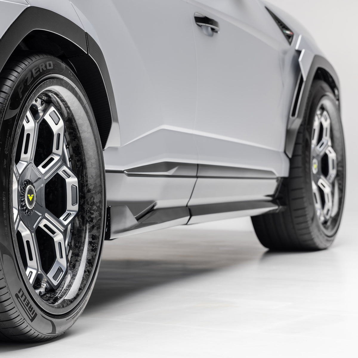 Vorsteiner Side Skirts for Lamborghini Urus Performante / Urus S - view 6