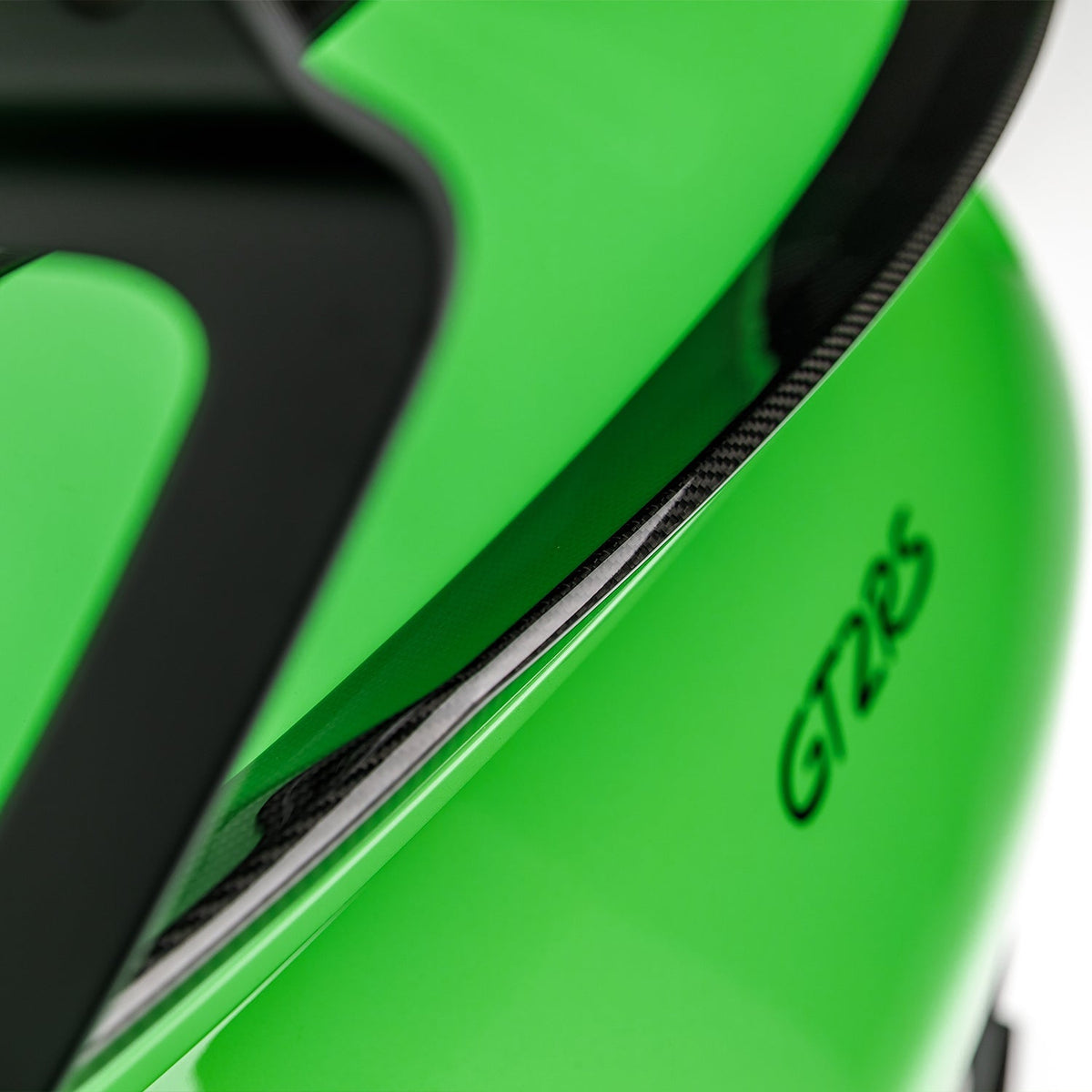 Vorsteiner Rear Decklid Spoiler for Porsche 911 GT2 RS / GT3 RS - view 6