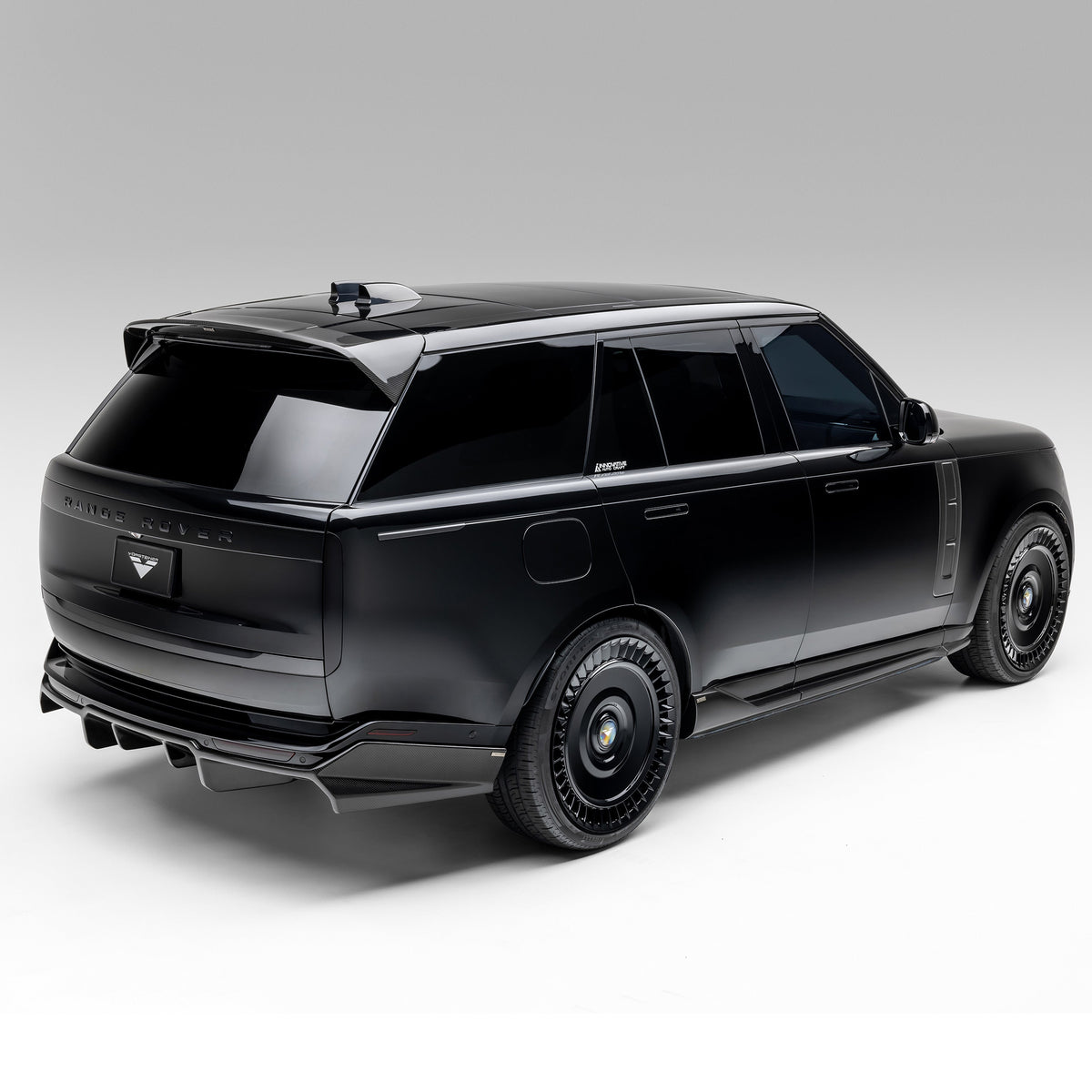 Vorsteiner Side Skirts (LWB version) for Land Rover Range Rover L460 - view 3