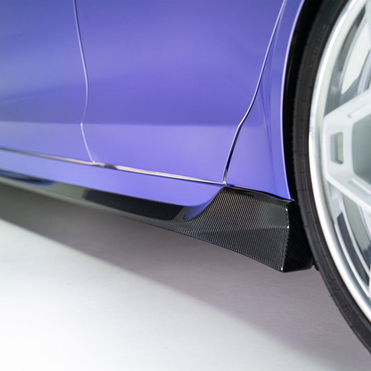Vorsteiner Side Skirts for Tesla Model S Plaid - view 3