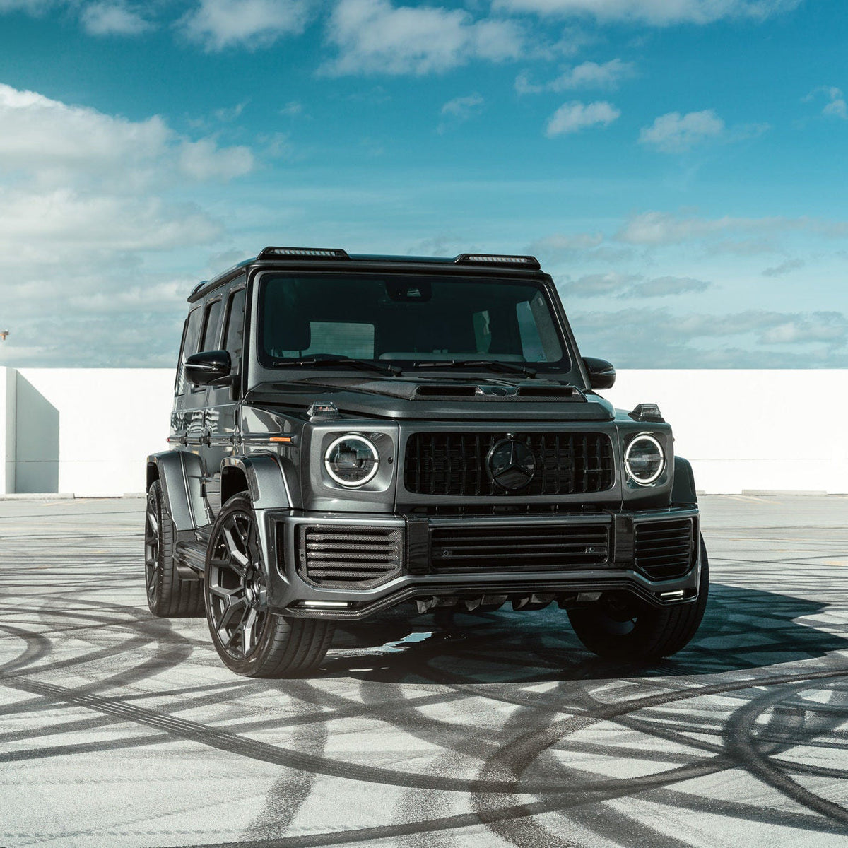 Mercedes-AMG G63 W463 with Urban carbon Widetrack program and Vossen UV-4 wheels