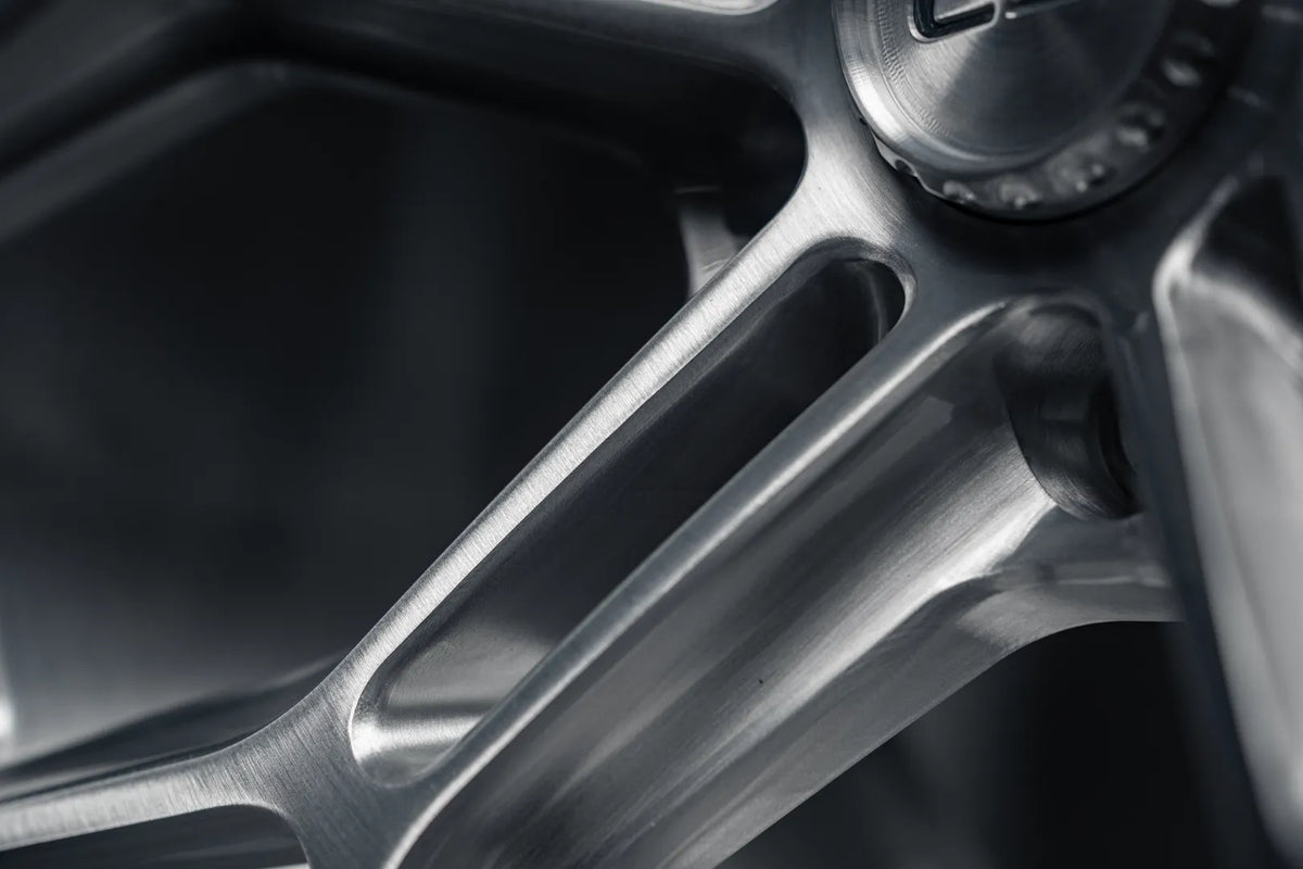E5 Forged Talladega wheels - Talladega finishing detail