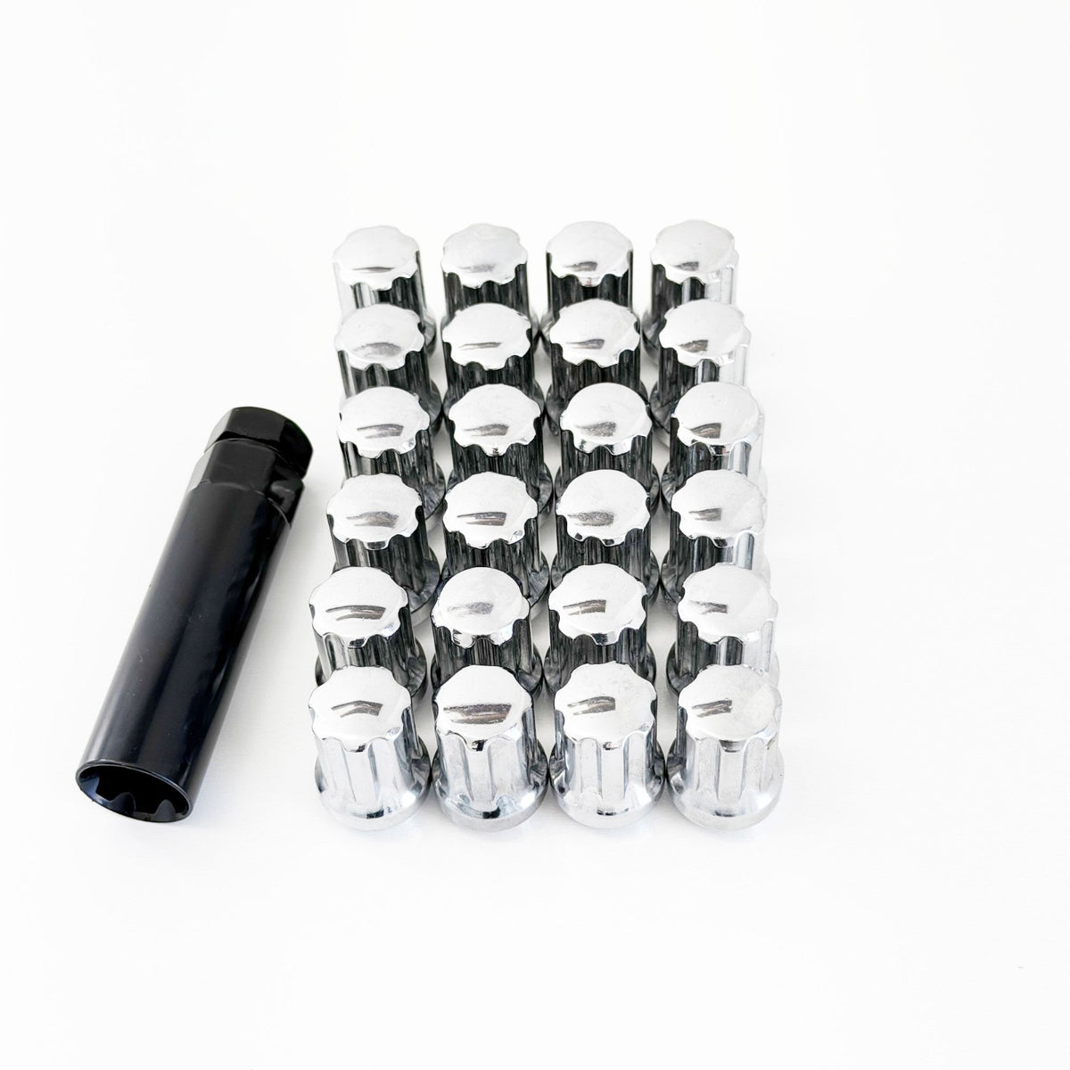 Short Truck Spline Lug Nuts M14x1.50 – 60° Conical Acorn (24 Pack + Key) – Chrome