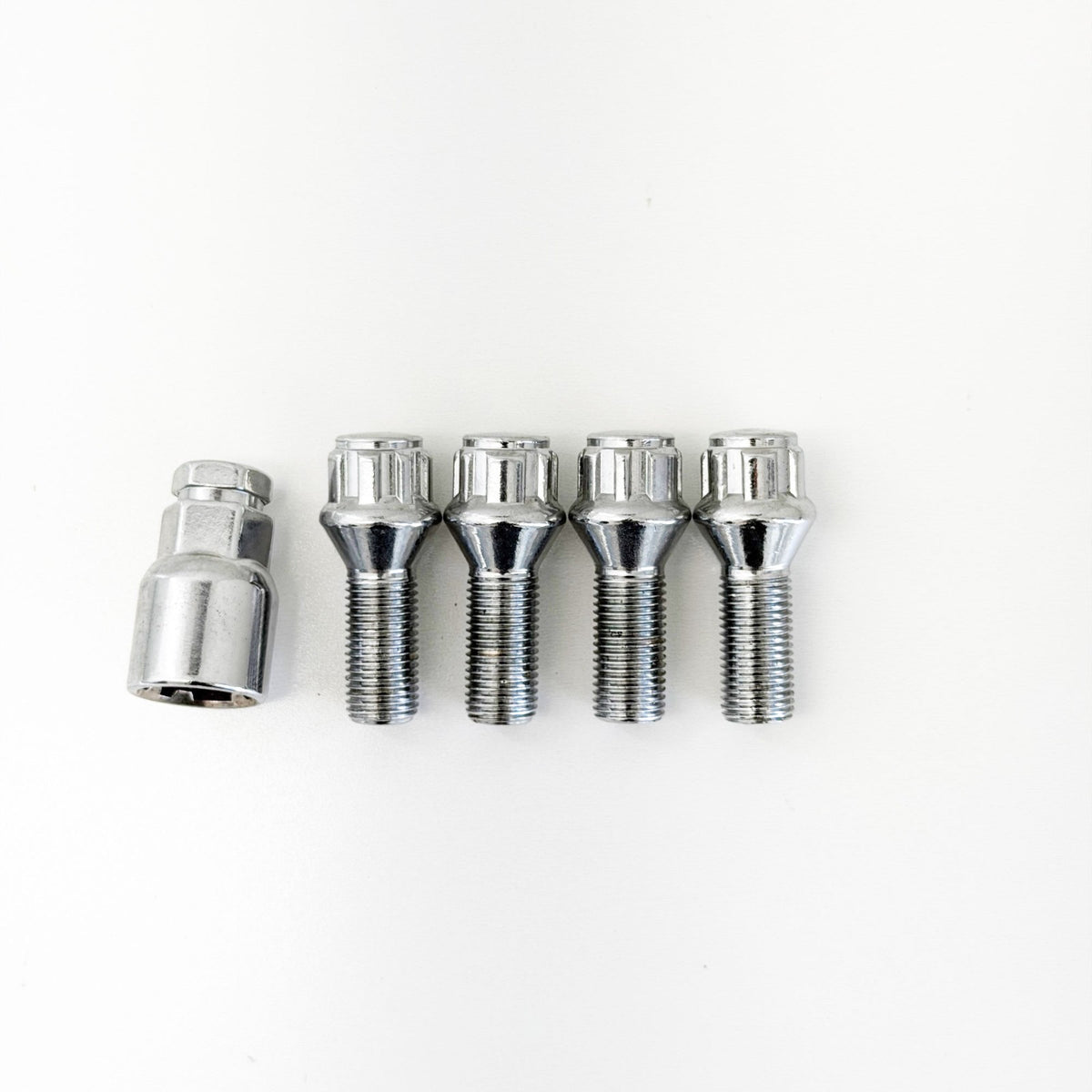 Lug Bolt Locks M12x1.25 40mm – 60° Conical Seat (Set of 4 + Key) – Chrome view 2