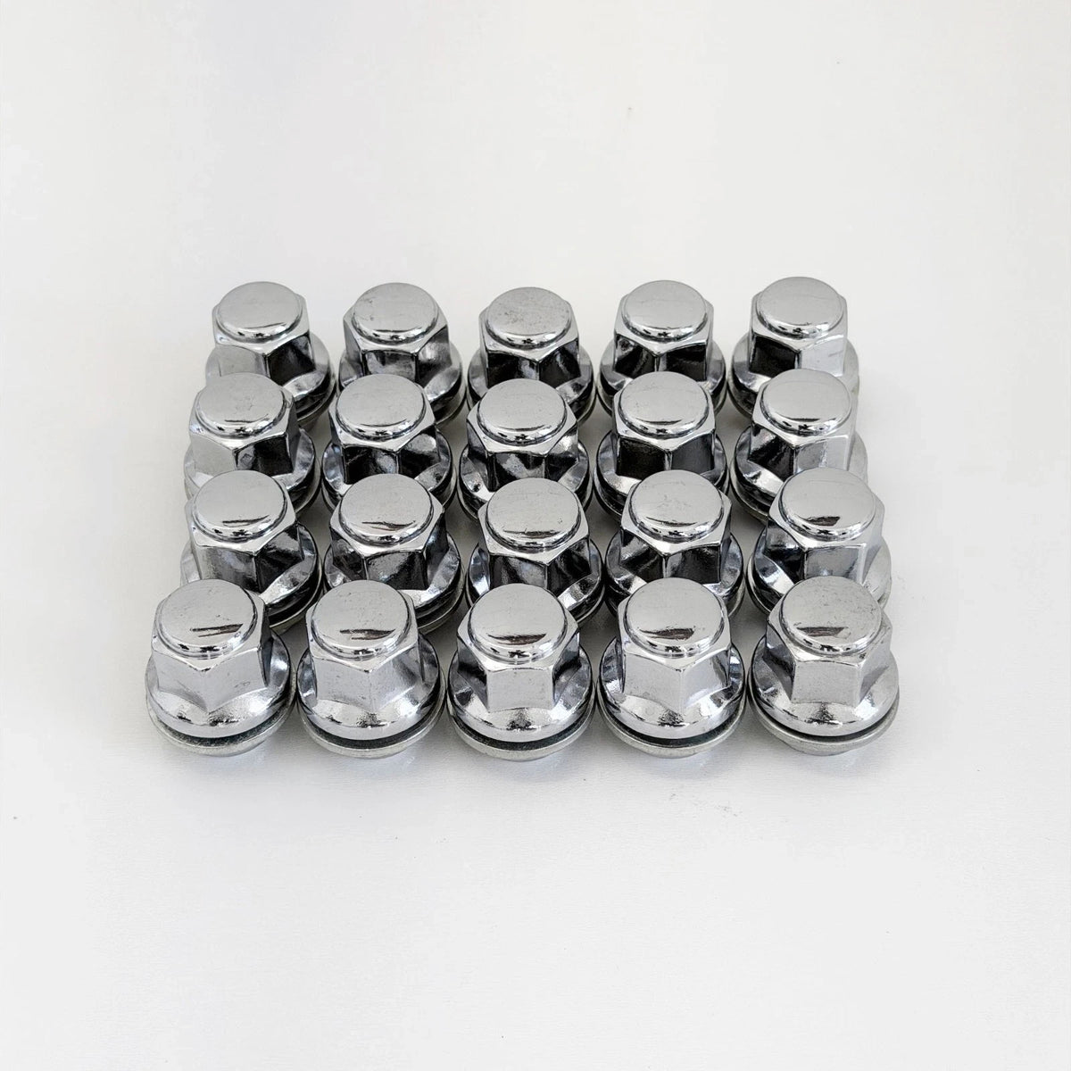 OEM Style Acorn Lug Nuts M12x1.25 – 60° Conical Seat, 21mm Hex (20 Pack) – Chrome