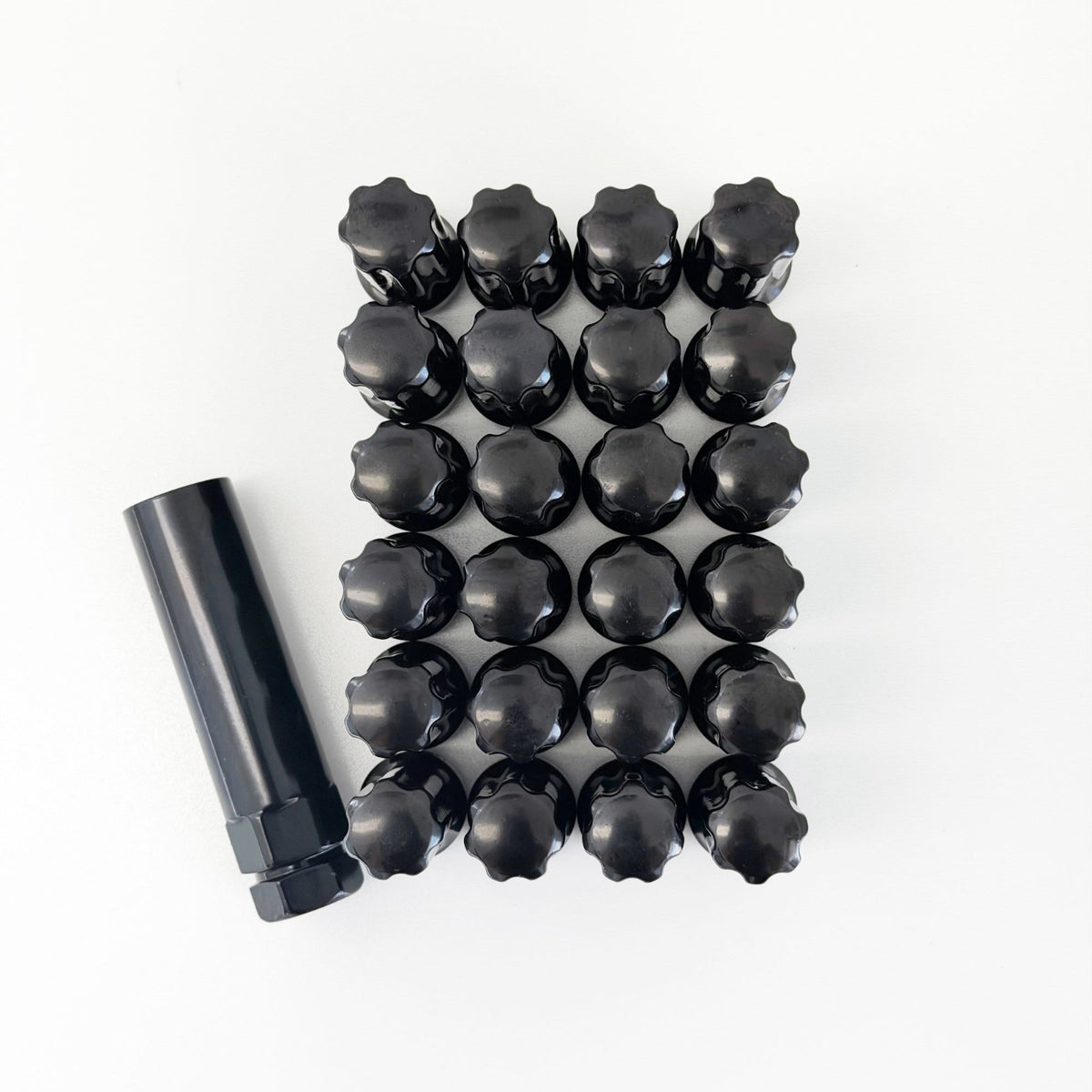 Truck Spline Lug Nuts M14x2.00 – 60° Conical Acorn (24 Pack + Key) – Black