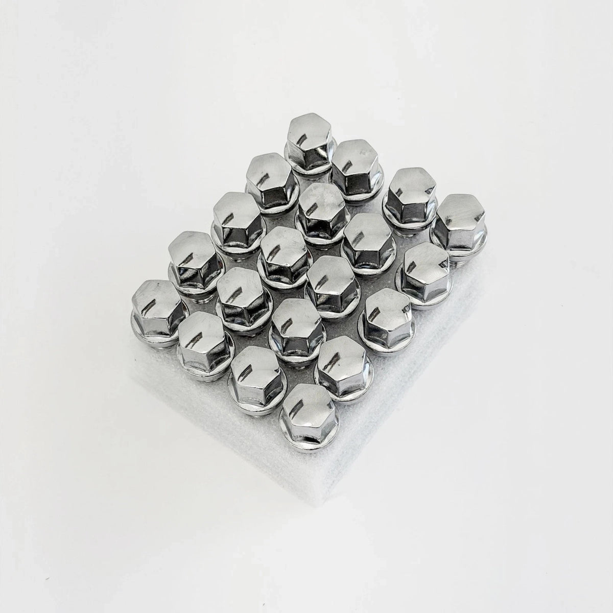 Lug Bolts M14x1.50 33mm – R12 Ball Seat, 17mm Hex (20 Pack) – Chrome view 3