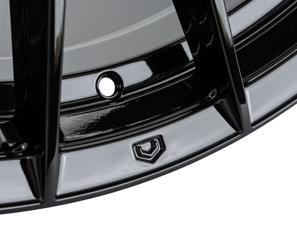 19" Vossen HFX4 Gloss Black 19x8.5 19x9.5 Wheels Fits Mercedes-Benz C43 C450