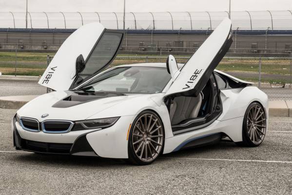 Project White i-Kn8t