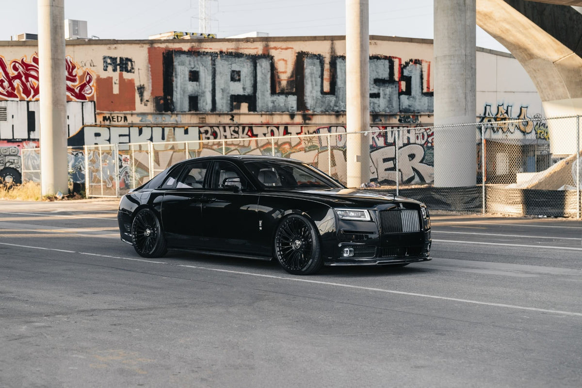 Rolls-Royce Ghost with Urban carbon Widetrack body program