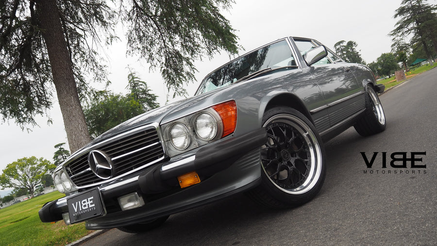 Mercedes-Benz 560SL on AG Luxury AGL43 forged wheels, 18x8.5 Front, 18x9.5 Rear in gloss black center, high polished lip (3-piece standard profile) - Vibe Motorsports build, photo 2