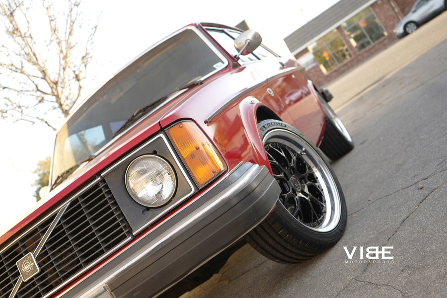 1979 Volvo 240 DL Coupe on AG Luxury AGL43 forged wheels, 18x8 in gloss black face, polished lip (3-piece standard profile) - Vibe Motorsports build, photo 4