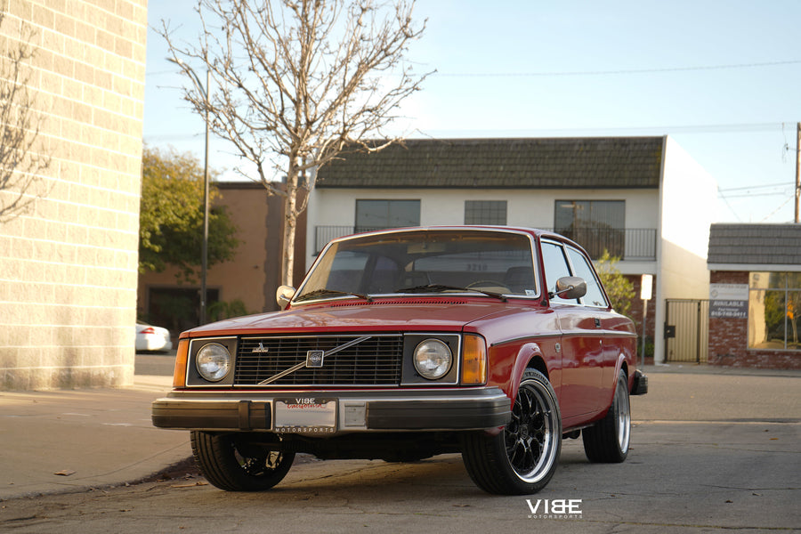 1979 Volvo 240 DL Coupe on AG Luxury AGL43 forged wheels, 18x8 in gloss black face, polished lip (3-piece standard profile) - Vibe Motorsports build, photo 3