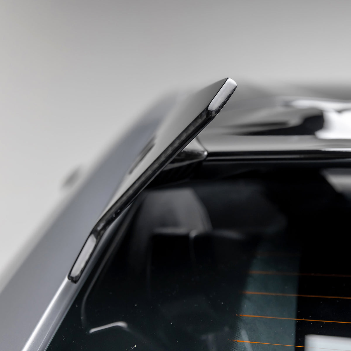 Vorsteiner Roof Spoiler End Cap for Lamborghini Urus Performante / Urus S - view 6