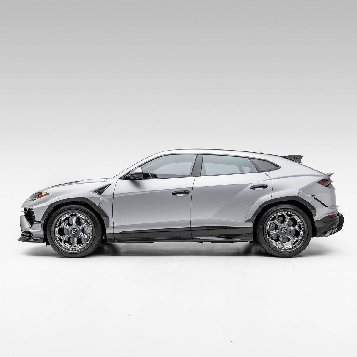 Vorsteiner Side Skirts for Lamborghini Urus Performante / Urus S - view 4