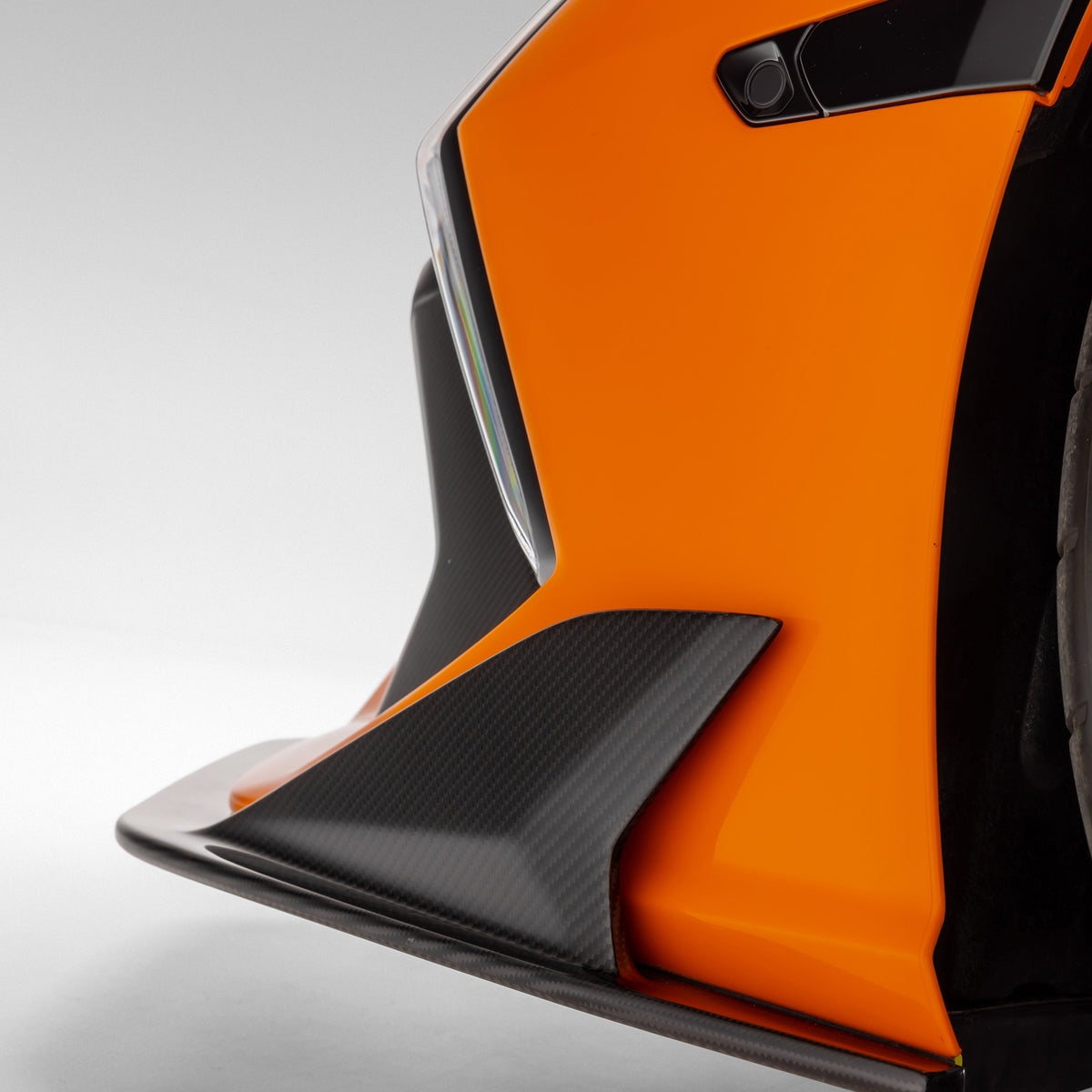 Vorsteiner Front Spoiler for Lamborghini Revuelto LB744 - view 7