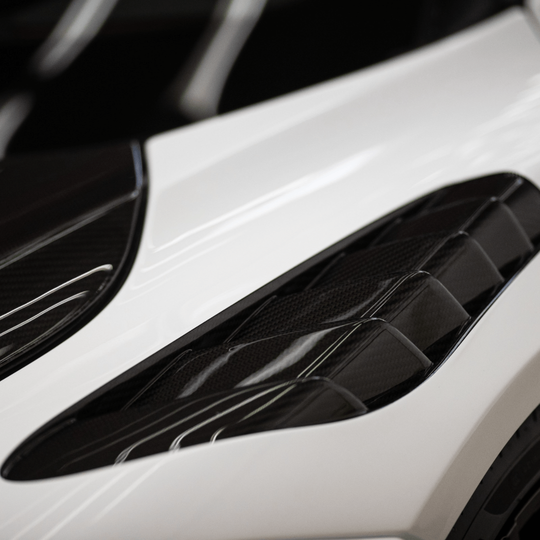Vorsteiner Front Fenders w/ Integrated Vents (Spyder Version) for McLaren 720S - view 3