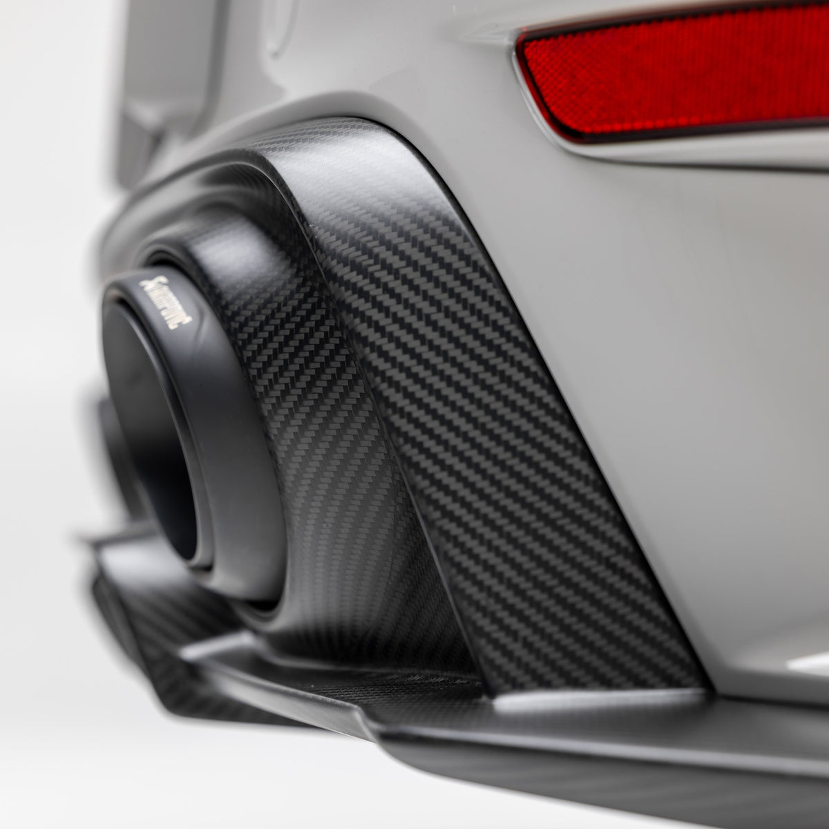 Vorsteiner Rear Diffuser for Porsche 911 Turbo / Turbo S - view 8
