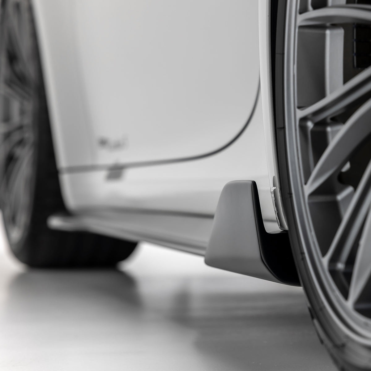 Vorsteiner Side Skirts for Porsche 911 Turbo / Turbo S - view 6