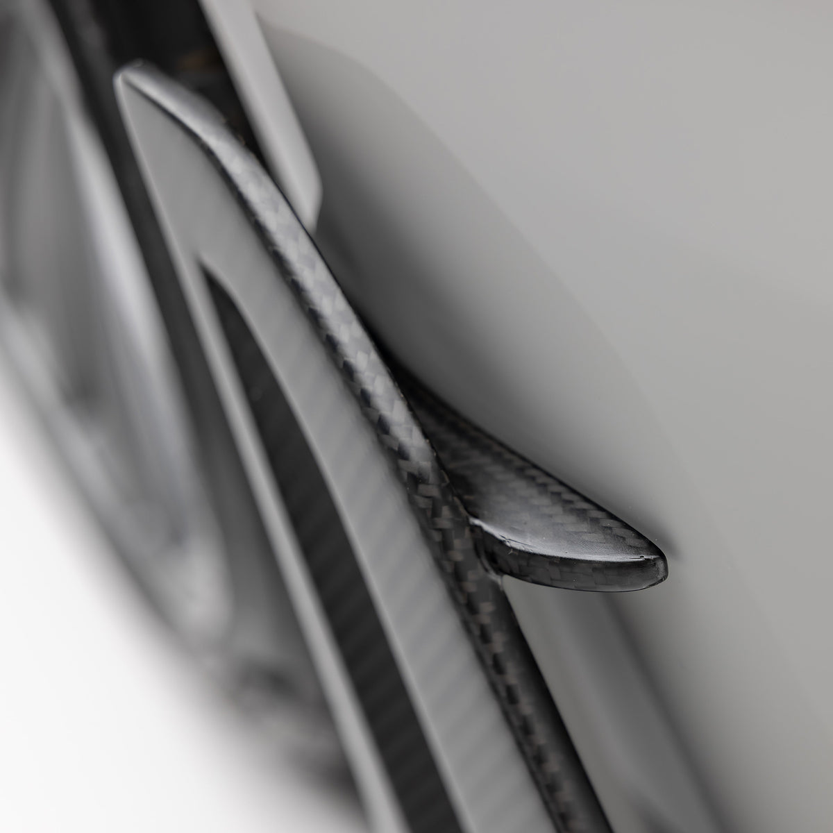 Vorsteiner Front Spoiler Winglets for Porsche 911 Turbo / Turbo S - view 8