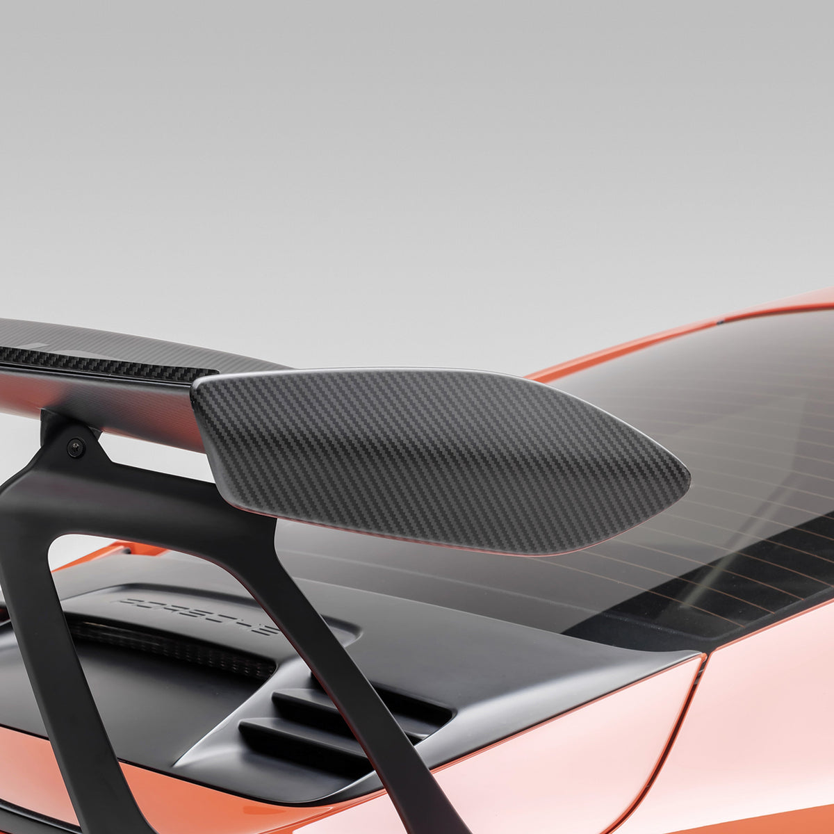 Vorsteiner End Caps for Porsche 911 GT3 RS - view 3