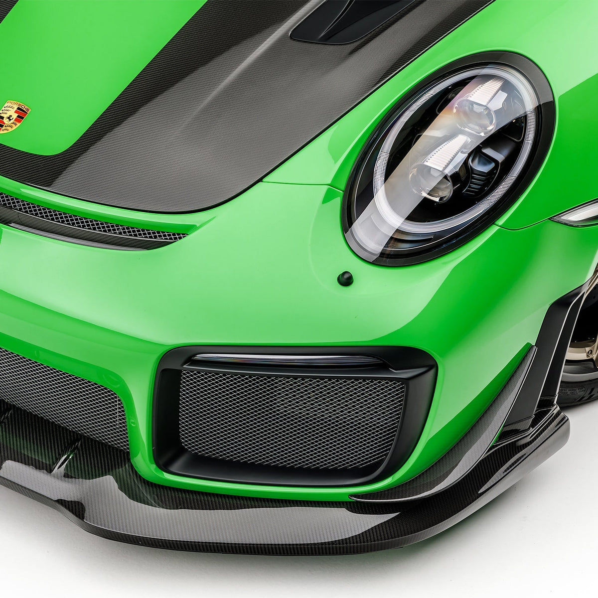 Vorsteiner Front Spoiler for Porsche 911 GT2 RS - view 7
