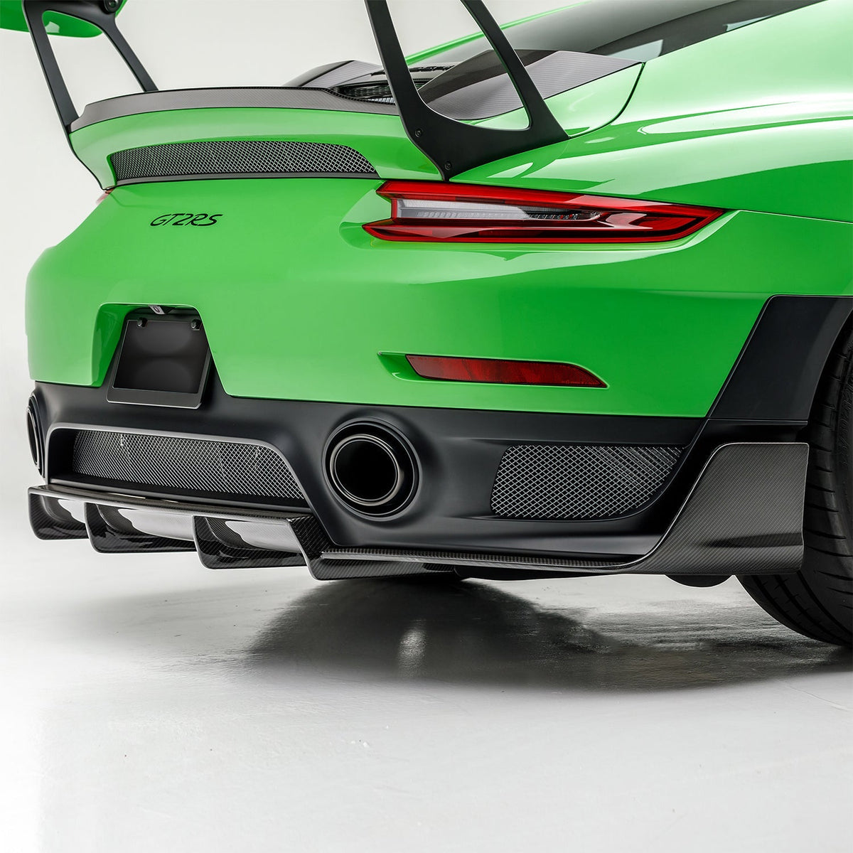 Vorsteiner Rear Diffuser for Porsche 911 GT2 RS