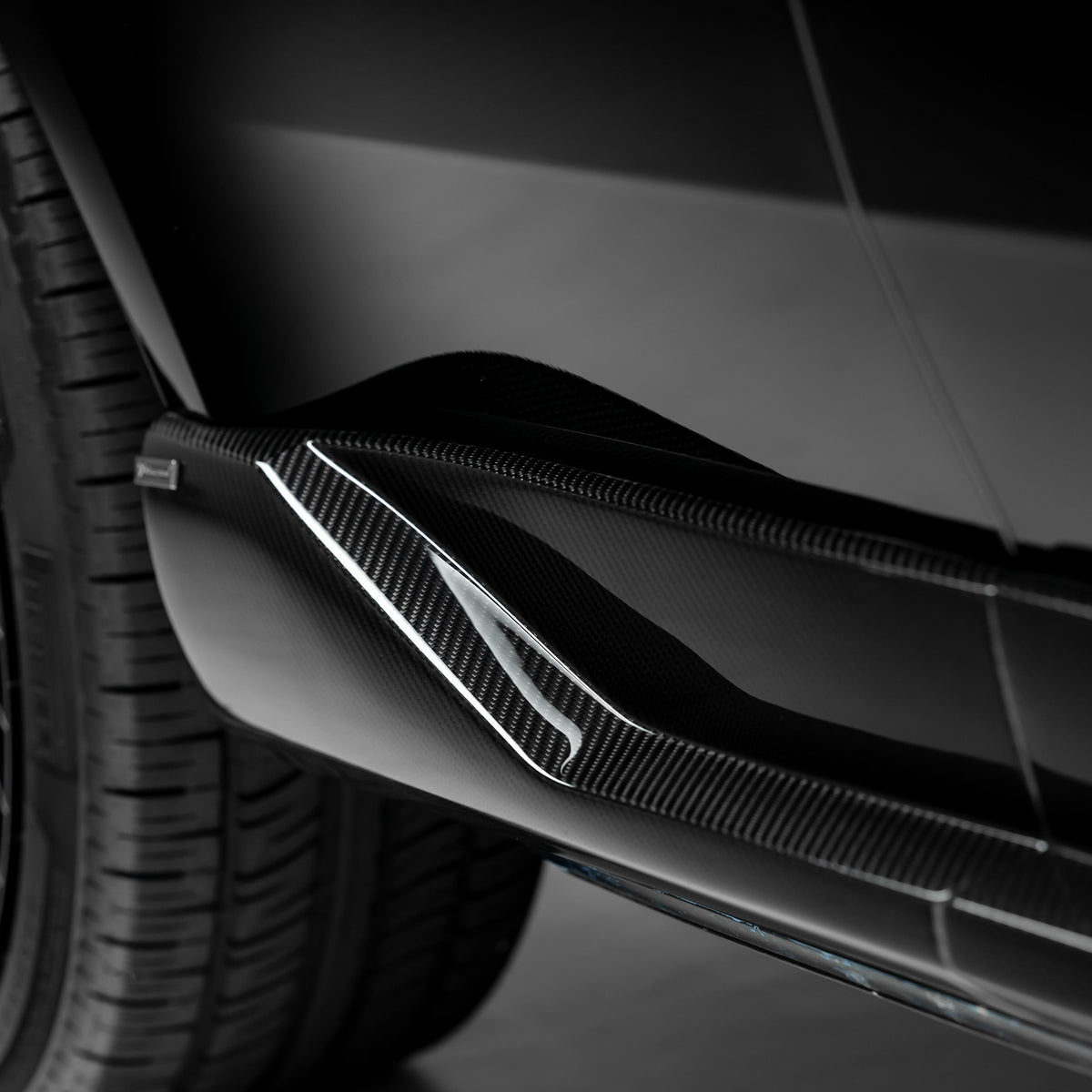 Vorsteiner Side Skirts (LWB version) for Land Rover Range Rover L460 - view 6