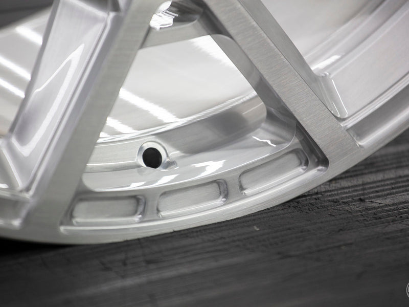 Vossen UV-4 Forged Monoblock Wheels