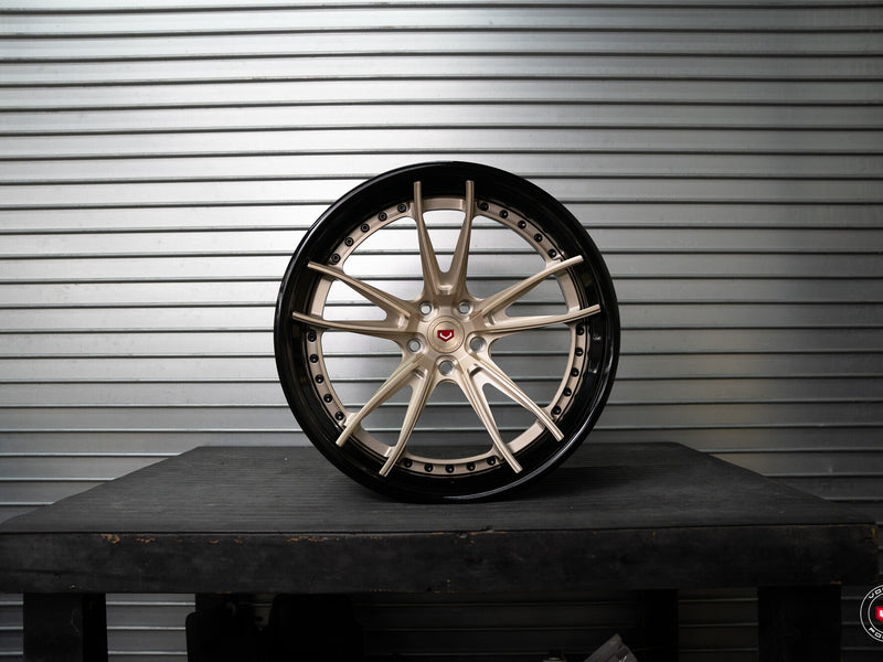 Vossen S21-03 3-Piece - Patina Gold / Gloss Black