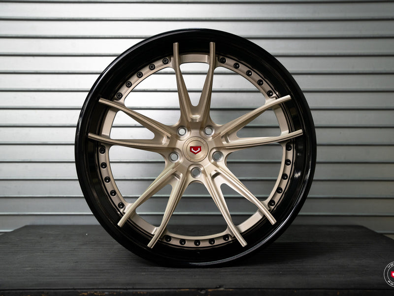 Vossen S21-03 3-Piece - Patina Gold / Gloss Black