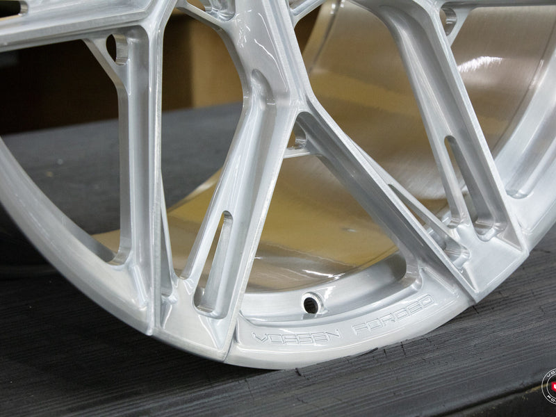 Vossen S21-08 - Gloss Clear Brushed