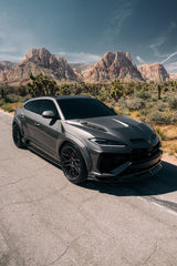 Lamborghini Urus SE with Urban carbon Widetrack program