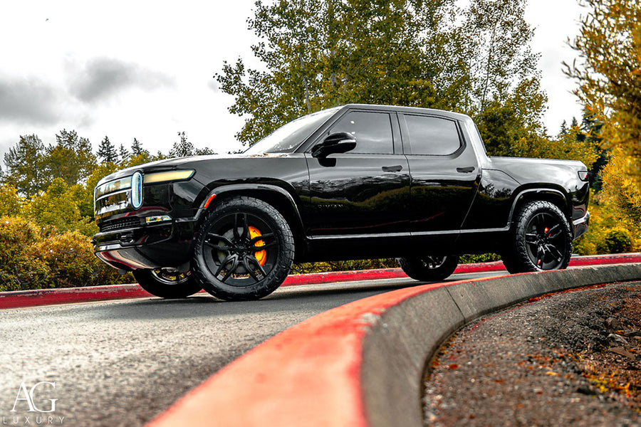 Rivian R1T on AG Luxury Aero.64 forged wheels in matte black finish - view 2