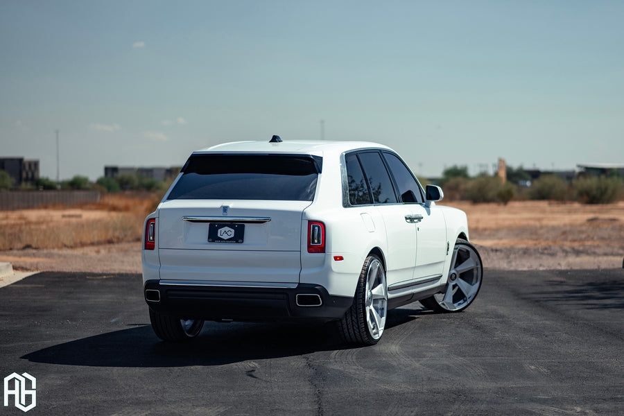 Rolls-Royce Cullinan on AG Luxury AGL104 forged wheels in brushed finish - view 3