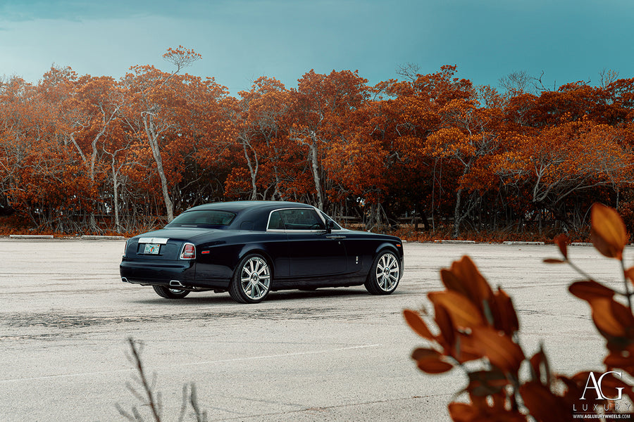 Rolls-Royce Phantom on AG Luxury AGL11 forged wheels in polished finish