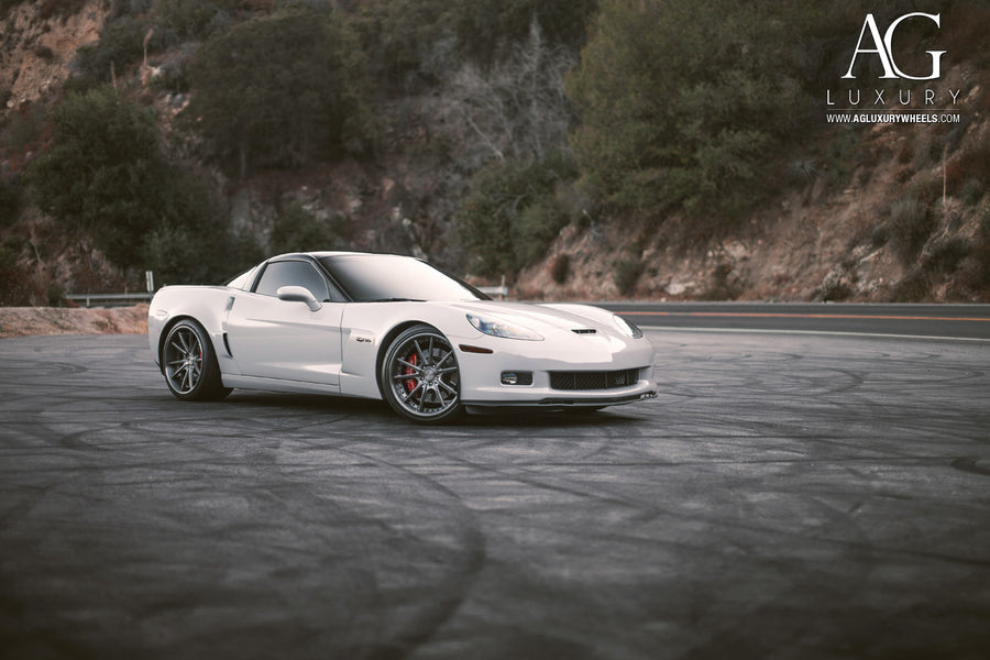 Chevrolet Corvette Z06 on AG Luxury AGL19 forged wheels in brushed / grigio finish