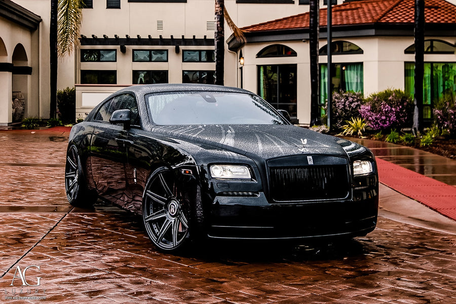 Rolls-Royce Wraith on AG Luxury AGL22-8R forged wheels in gloss black finish
