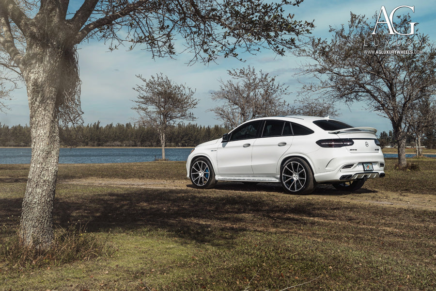 Mercedes-Benz AMG GLE63 on AG Luxury AGL33 forged wheels in gloss white finish - view 2