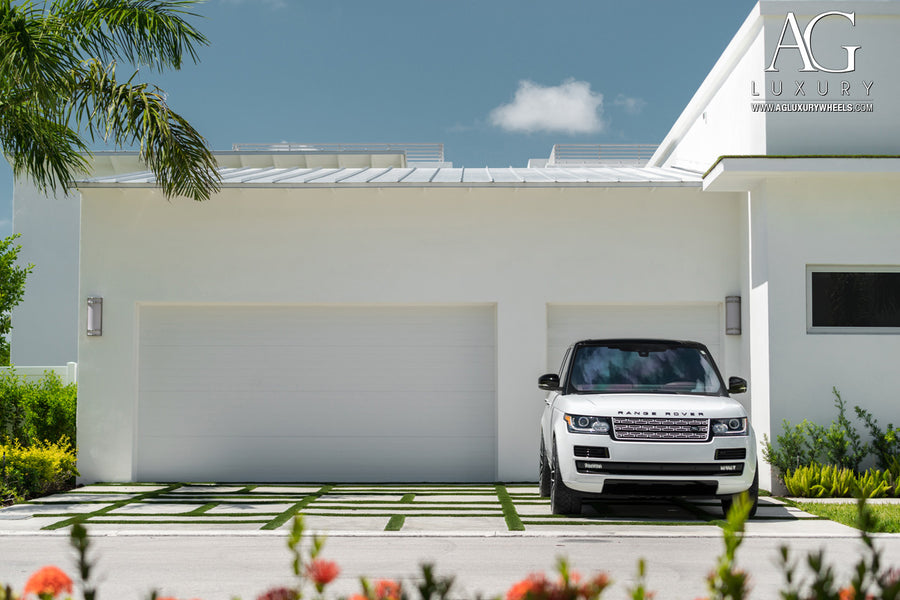 Land Rover Range Rover on AG Luxury AGL35-ND forged wheels in gloss white finish