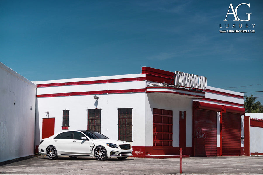 Mercedes-Benz S550 on AG Luxury AGL35-ND forged wheels in gloss white finish