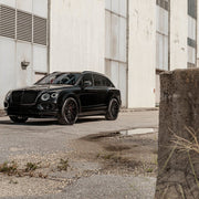 Bentley Bentayga on AG Luxury AGL41 forged wheels in gloss black / matte black finish