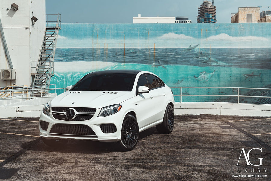 Mercedes-Benz GLE43 AMG on AG Luxury AGL44 forged wheels in gloss black finish