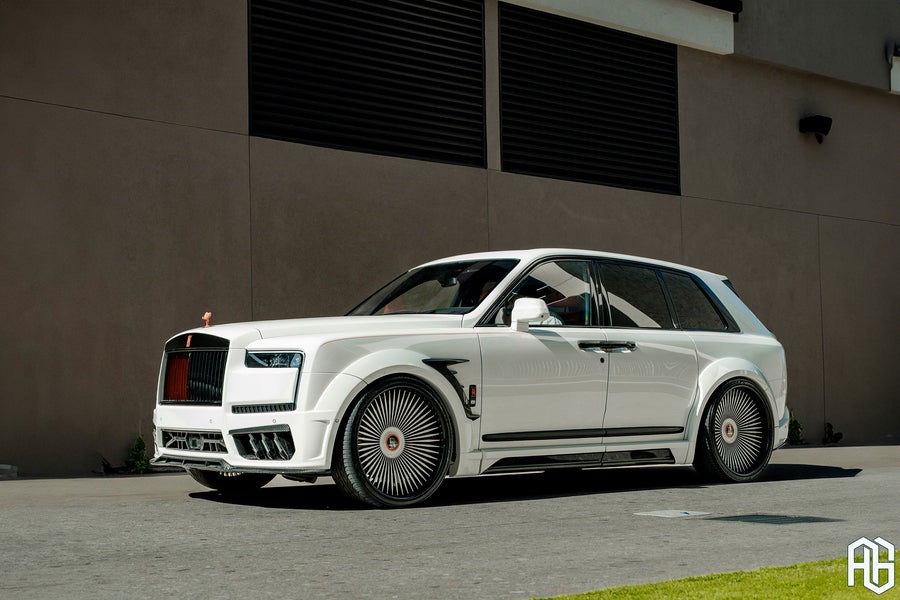 Rolls-Royce Cullinan on AG Luxury AGL45 forged wheels in gloss black finish