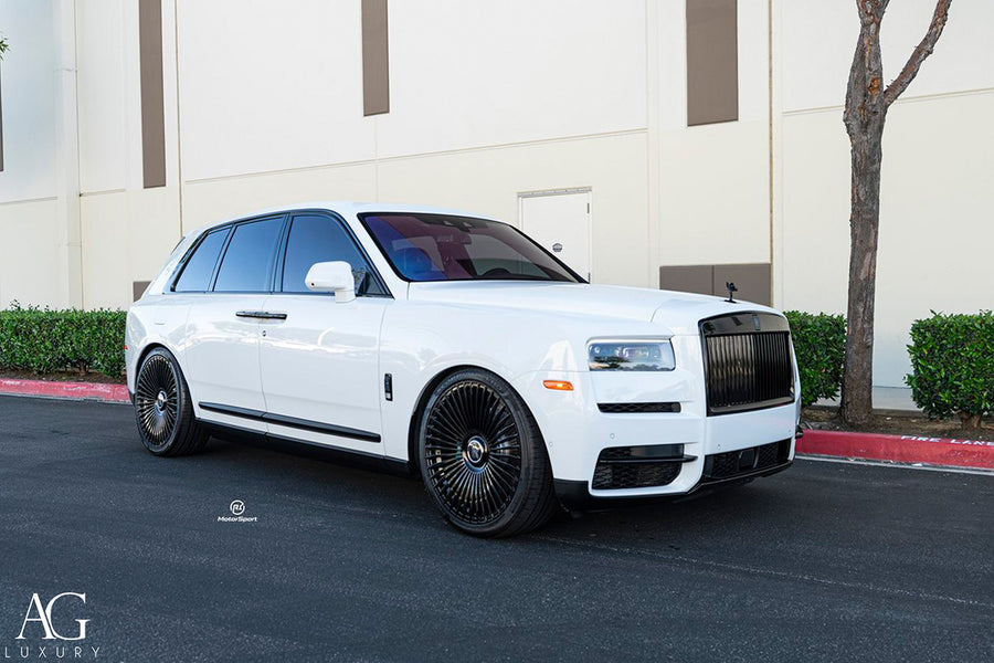 Rolls-Royce Cullinan on AG Luxury AGL45 forged wheels in gloss black finish