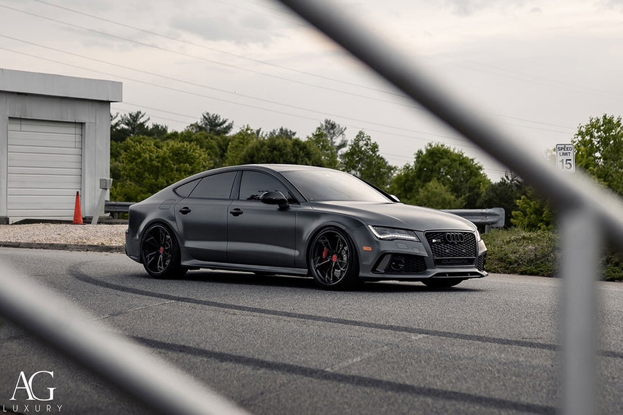 Audi RS7 on AG Luxury AGL47 forged wheels in gloss black / carbon fiber finish