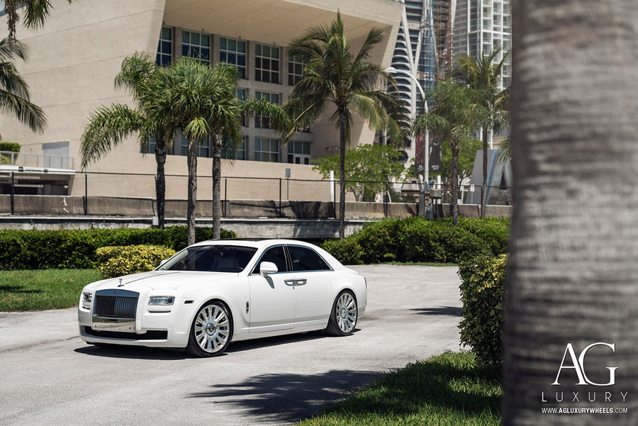 Rolls-Royce Ghost on AG Luxury AGL48-RR forged wheels in brushed / polished finish